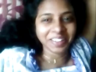 VID-20170421-PV0001-Parassala (IK) Malayalam 24 yrs old unmarried beautiful, molten and sexy girl Ms. Aswathi Menon showing her pussy to her 26 yrs old unmarried lover sex porn video